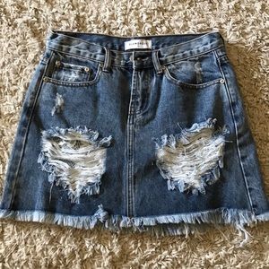 Denim ripped skirt